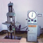 常温金属拉伸试验机<br />Room temperature tensile testing machine